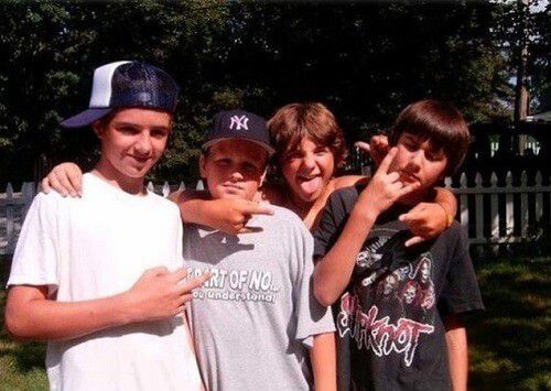 4. Ibu jari misterius