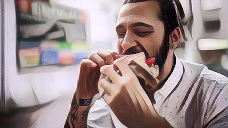 Ternyata Begini Cara Makan Sandwich yang Baik dan Benar Menurut Pakar Sopan Santun