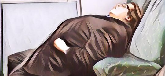 Gokil, 15 Foto Viral Orang Ketiduran dengan Posisi Lucu (Part II)