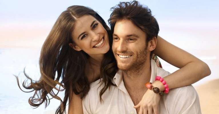 1. Saling berbicara dan mendengarkan