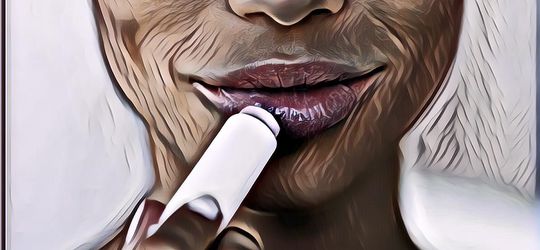 Serba Serbi Lip Serum: Fungsi, Kandungan, dan Cara Pemakaian