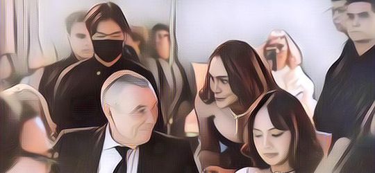 Momen Saat Luna Maya Datang di Acara Peluncuran BVLGARI Bareng Lisa BLACKPINK