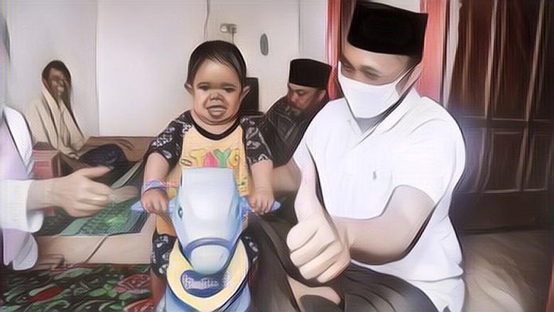 Remaja Usia 21 Tahun Terjebak Di Tubuh Balita, Masih Pakai Popok dan Belum Bisa Bicara