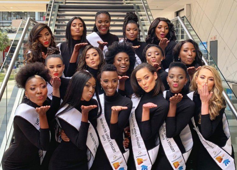 2. Hanya orang berkulit gelap yang hidup di Afrika