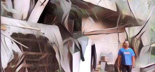 Satu Keluarga Di Solo Tinggal Di Bangunan Bekas Gudang Es yang Terlantar, Suka Ada Penampakan