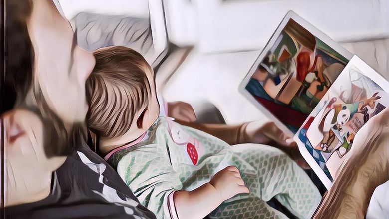 Ayah Bunda Wajib Tahu! Ini Alasan Kenapa Membacakan Buku untuk Bayi itu Penting Sekali