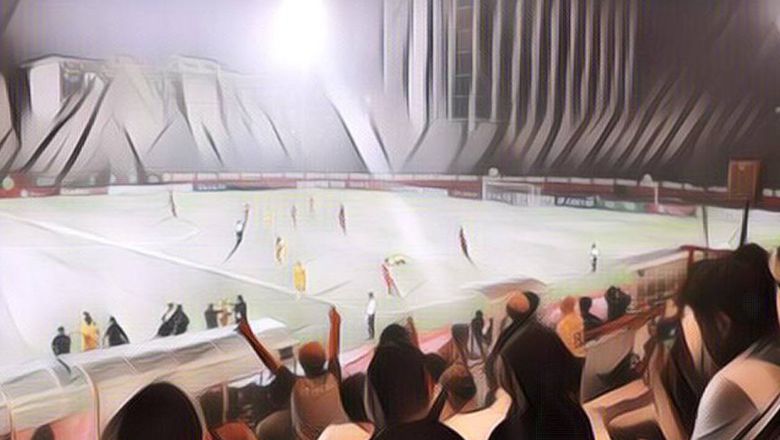 Heboh Seorang Pria Pergoki Pacarnya Selingkuh Saat Menonton Pertandingan Liga 1