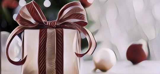 Inspirasi Kado Natal Buat Kerabat, Nggak Bikin Kantong Bolong Kok!