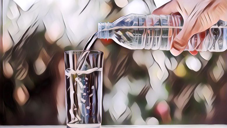 Cek Fakta : Benarkah Air Kemasan yang Sudah Dibuka 2 Jam Tidak Baik untuk Kesehatan?