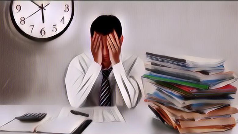 Jangan Sampai Kebablasan, Ini Tanda-Tanda Overworked yang Jarang Kamu Sadari