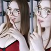 Lucy Laistner Selebgram Kontroversial karena Memiliki Ukuran Dada Tak Biasa, Awas Melongo!