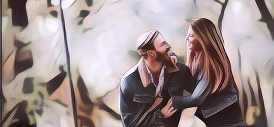 3 Alasan Kenapa Jatuh Cinta Itu Secukupnya Aja, Nggak Usah Berlebihan Gengs!