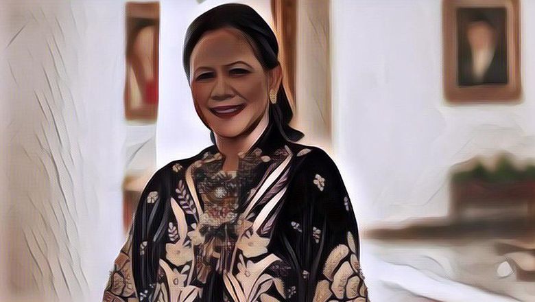 Sempat Pakai Sandal Jepit Saat Dampingi Suami, Istri Jokowi Langsung Tuai Pujian