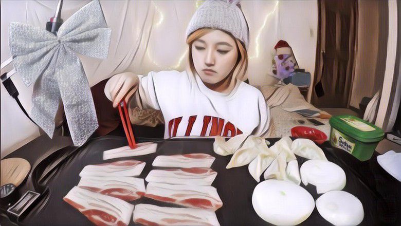 Mukbang of the Week, 5 Kg Seafood dan Iga Sapi Pedas