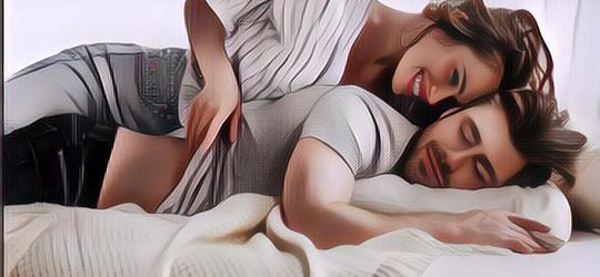 Gaya Tidur Wanita yang Disukai Pria, Dijamin Hubungan Makin Hot di Ranjang