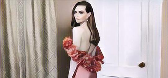 Nggak Paham Lagi Tajirnya Kebangetan, Crazy Rich Ini Ngabisin Miliaran untuk Outfit Satu Acara