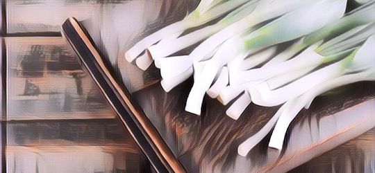 Emak-Emak Merapat! Ternyata Begini Lho Cara Menyimpan Daun Bawang Biar Tetap Segar