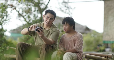 Sisi Lain Down Syndrome: Film Tanah Runtuh Ajak Penonton Melihat Dunia dengan Mata Cinta