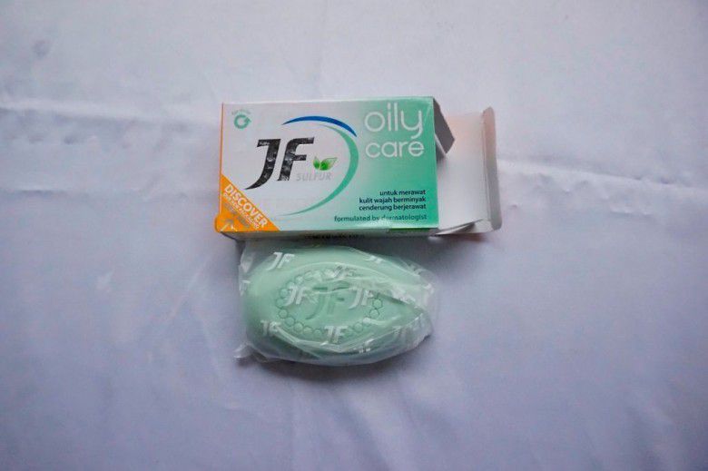 3. Sabun JF Sulfur Oily Care