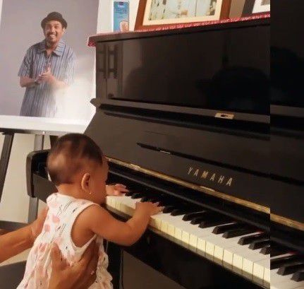 4. Ajari Gewa Main Piano