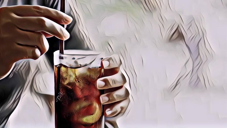 Mulai Sekarang, Stop Kebiasaan Minum Es Teh Sehabis Makan Bakso, Ini Alasannya!