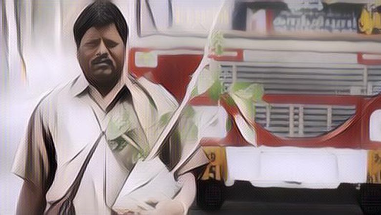 Kisah Inspiratif Marimuthu Yoganathan, Kondektur Bus India yang Membagikan-Bagikan Tanaman ke Para Penumpang dengan Uang Hasil Jerih Payahnya