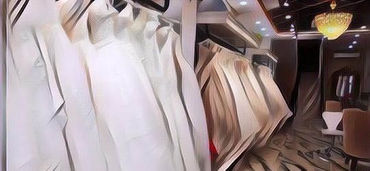 Gara-Gara Bau Badan, Wanita Ini Terpaksa Beli Baju Pengantin yang Dicobanya