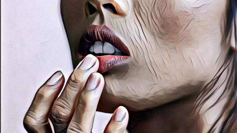 Cara Menjaga Kelembaban Bibir Biar Gak Kering dan Pecah-Pecah