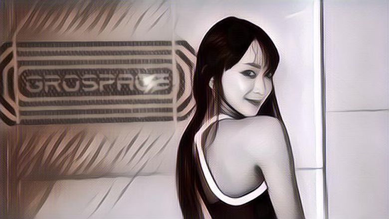 Idol di Korea, Dita Karang Jadi Pelayan saat Pulang ke Indonesia