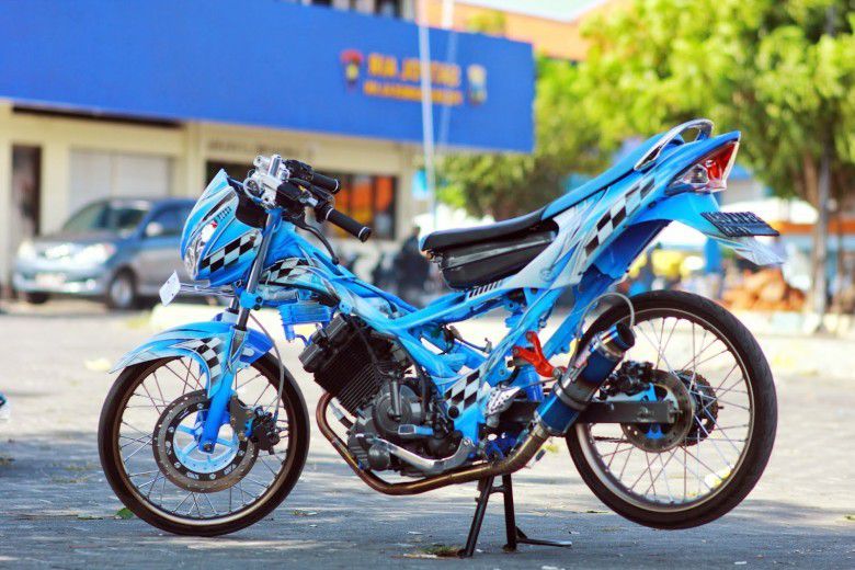 4.      Tipe Cowo Bebas Dari Motornya