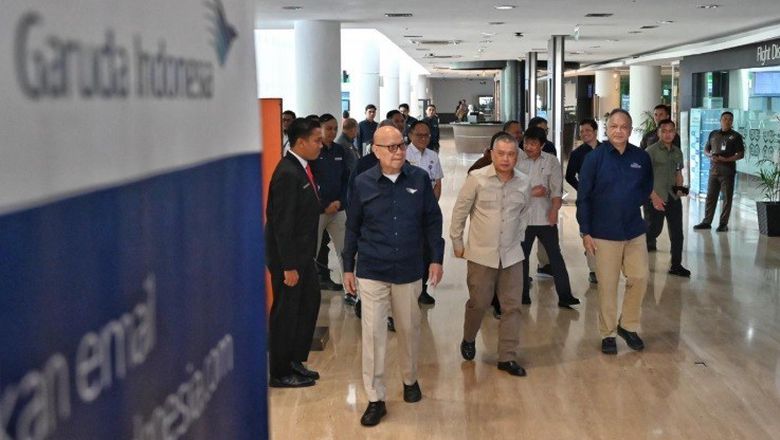 Direksi Baru Mulai Aktif, Garuda Indonesia Turunkan Tarif Ekonomi
