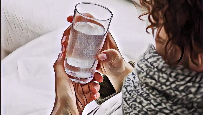 Bolehkah Minum Air Dingin Saat Cuaca Panas? Begini Saran Ahli