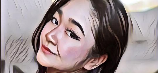 Wanita Ini Sukses Jadi Miliuner di Usia 26 Tahun, Tapi Orang Tuanya Tak Menyukai Profesinya