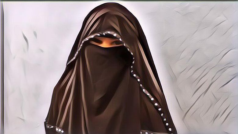 Akan Membuatmu Merinding dan Bekenyit, Muncul Penampakan Jin yang Menyakiti Indadari di CCTV