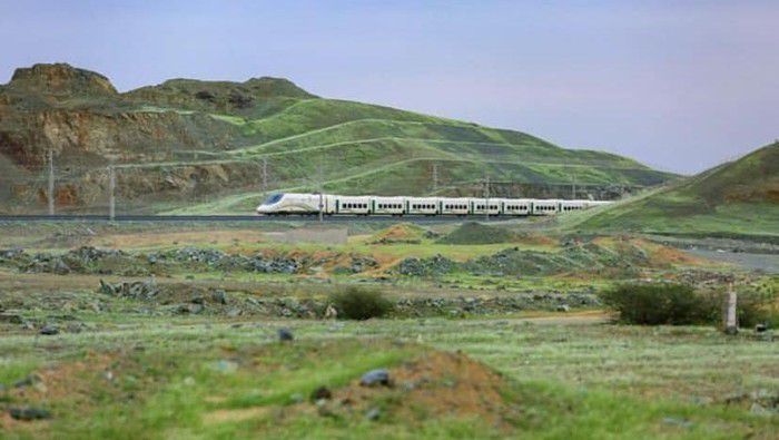 # Pegunungan Mekkah-Jeddah Berubah Hijau