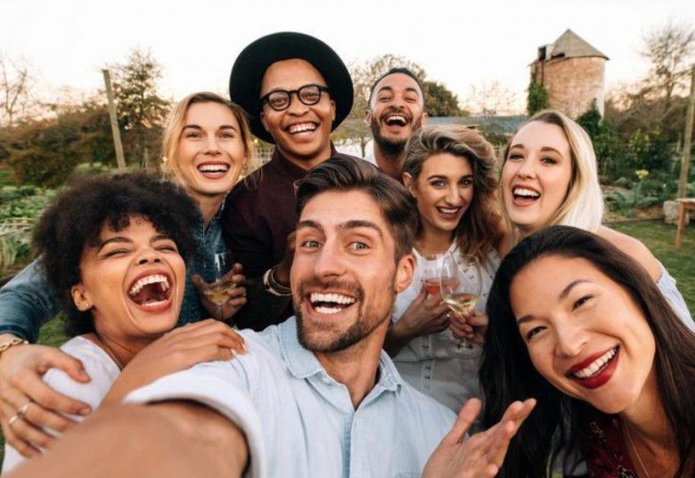 #Menjalin pertemanan yang akrab