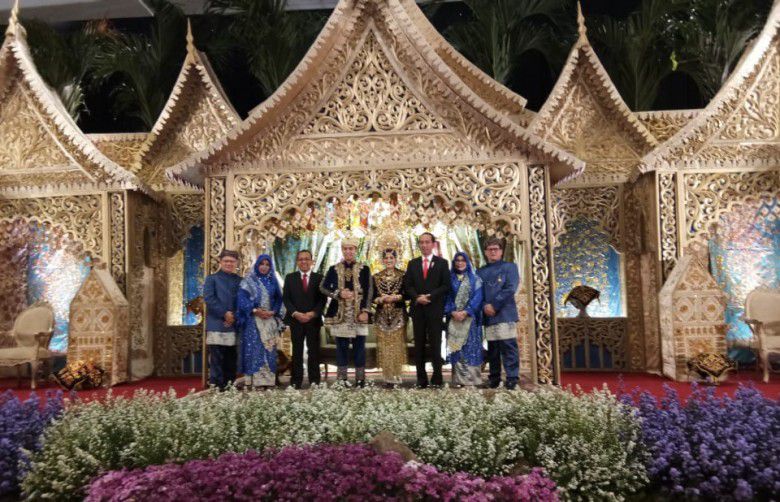 3. Resepsi bukan acaramu