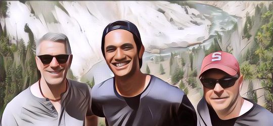 Pasangan Gay Merawat Bayi yang Dibuang, Dibesarkan Hingga Dewasa