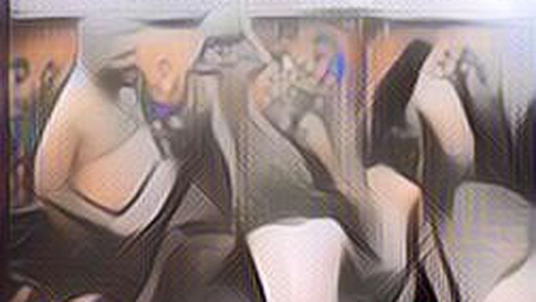 Intip Keseruan Warga India Saling Lempar Kotoran Sapi Untuk Rayakan Berakhirnya Festival Diwali