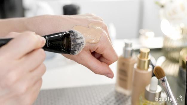 3. Cobalah di Tempat Terang