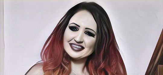 Wanita Ini Idap Penyakit Langka, Namun Sembuh Setelah Jadi Model Dewasa