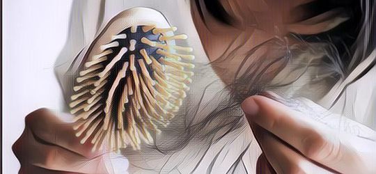 Nggak Usah Diambil Pusing, Ini 4 Cara Mengatasi Rambut Rontok Pasca Melahirkan