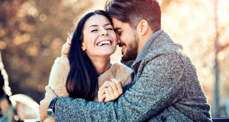 5. Ganteng bisa ngebosenin, tapi kalo humoris bisa selalu menawan gengs