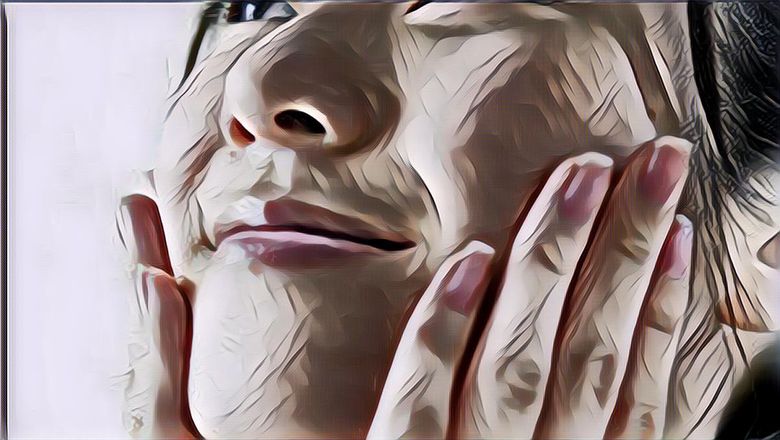 Ladies, Mau Kulit Bersih Tanpa Jerawat? Cukup Ikuti 10 Kebiasaan Ini