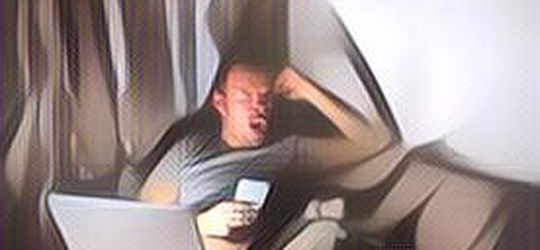 Jangan Sepelekan Begadang, Dokter Sebut Ini Resiko Jika Tidur Terlalu Malam