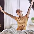 Ingin Badan Terasa Segar Setelah Bangun Tidur? Lakukan 6  Hal Ini Deh!