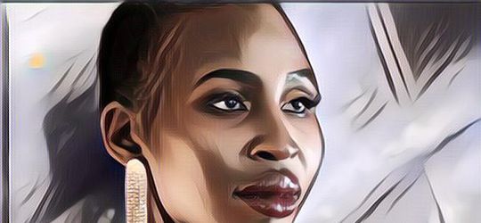 Nova Stevens, Ratu Kecantikan yang Dibully Karena Warna Kulitnya yang Seperti Ayam Gosong