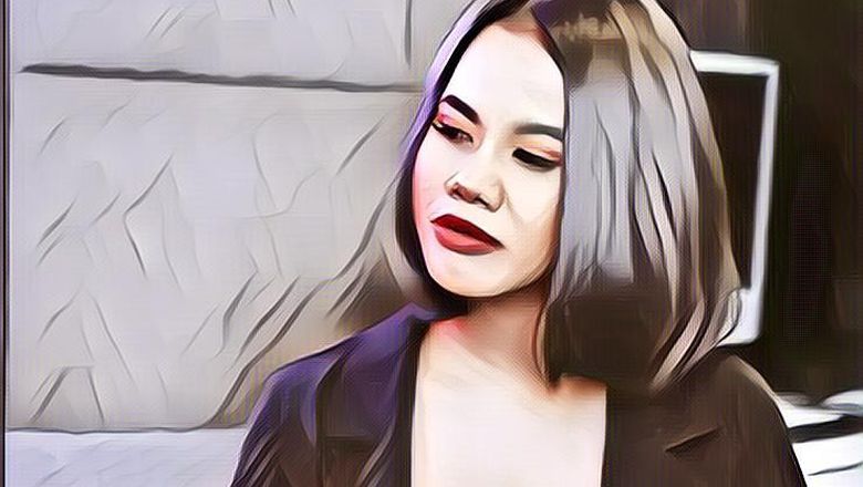 Diduga Mangkir Dari Panggilan Polisi, Siskaeee Kedapatan Lelang Celana Dalam Bekas Di Kamboja