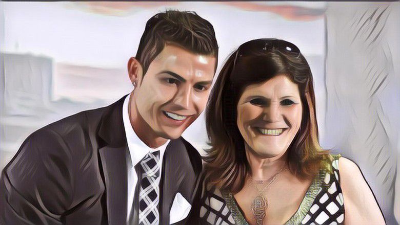 Sang Ibu Tuntun Cristiano Ronaldo Menyudahi Galaunya
