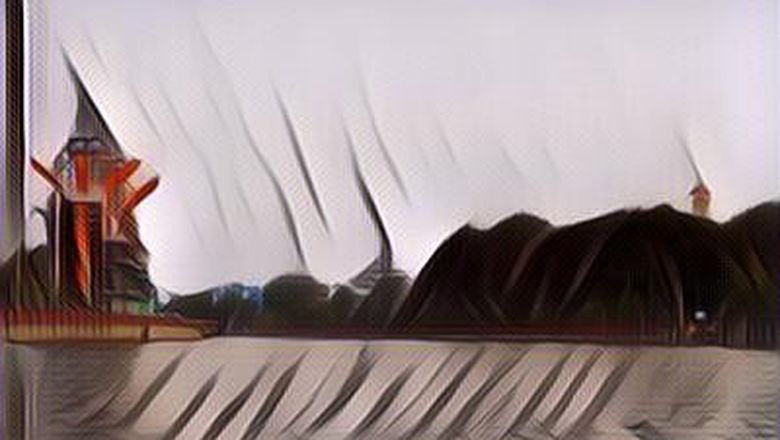 Dari Sungai Sampai Kain, Spot Liburan di Banjarmasin Emang Bikin Puas